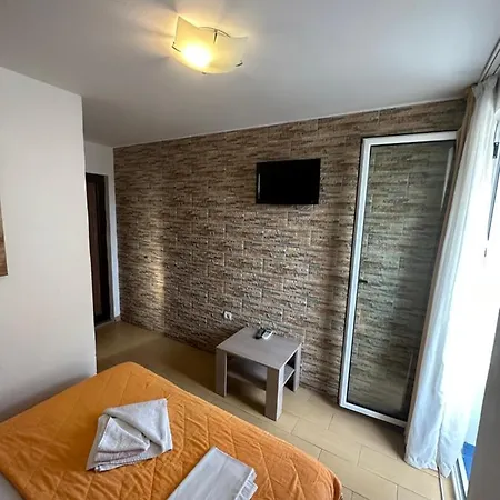 Azzuro Apartments Budva Exterior photo