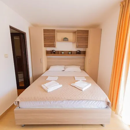 Azzuro Apartments Budva Exterior photo