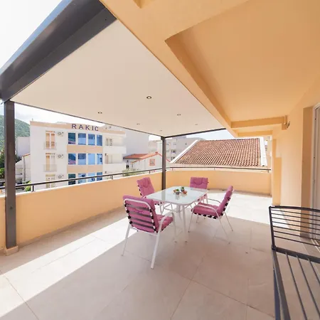 Azzuro Apartments Budva Exterior photo
